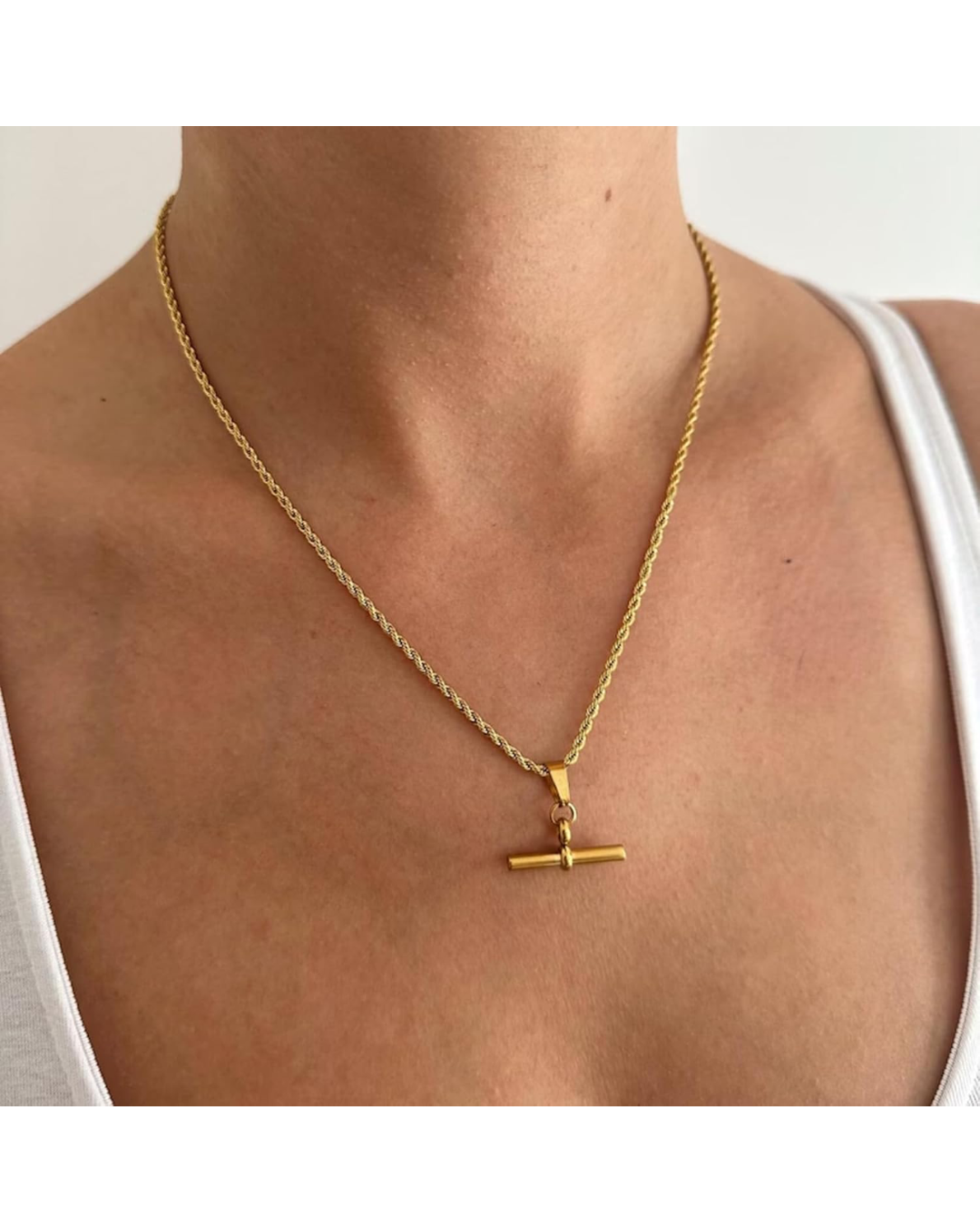 Kylie T-shaped pendant (plain)