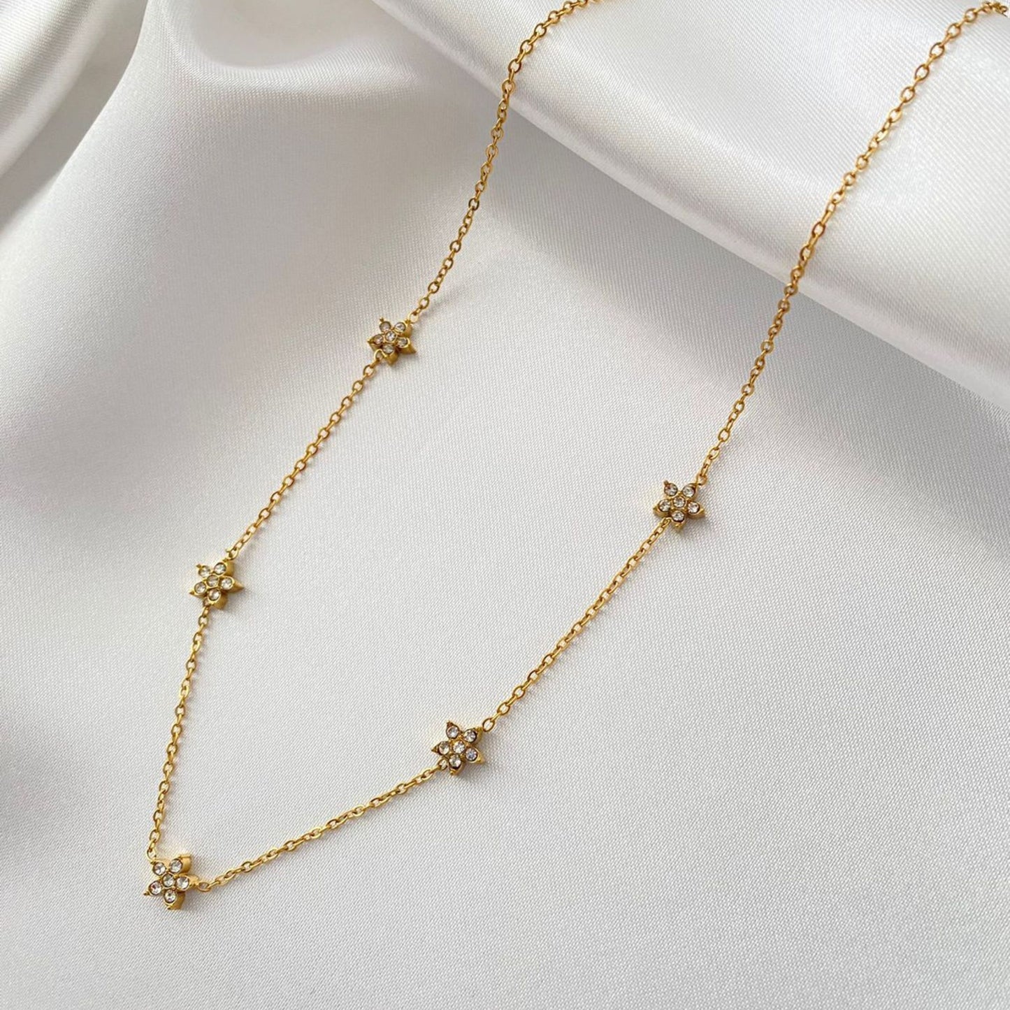 Amari Dainty Necklace
