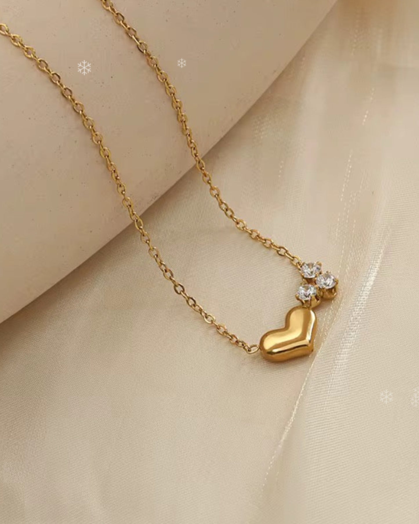 Dora Dainty Necklace