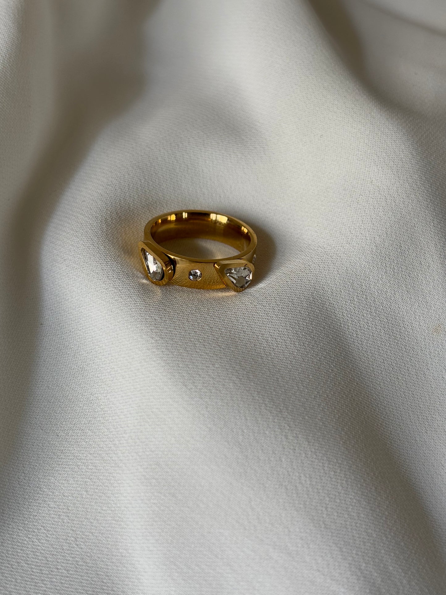 Scarlett Ring
