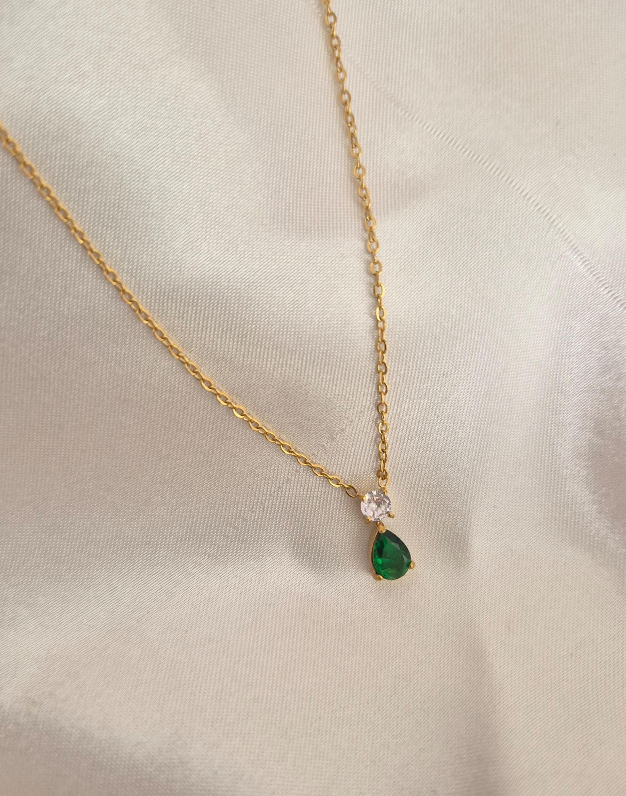 Pear Drop Green Necklace