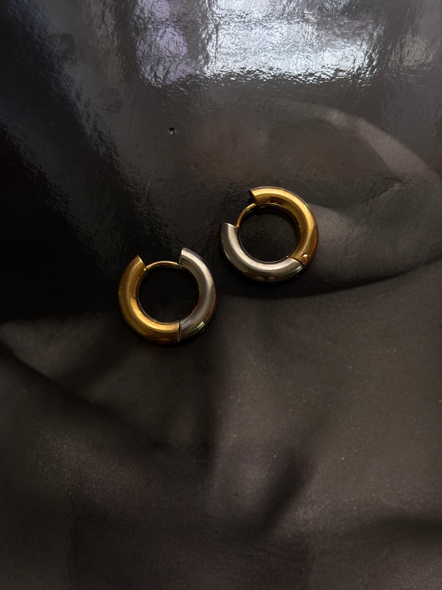 Dual-toned Basic Hoops
