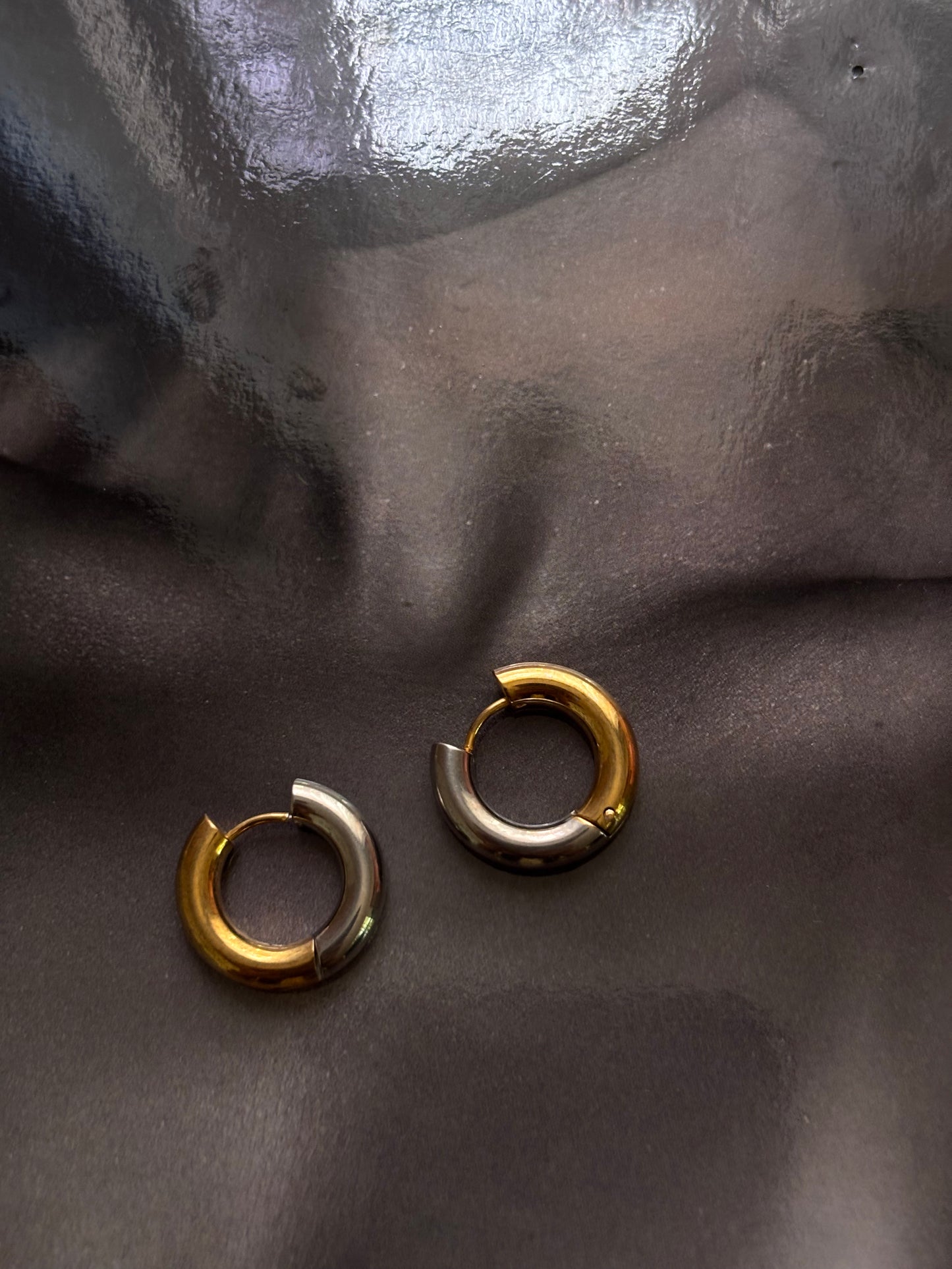 Dual-toned Basic Hoops