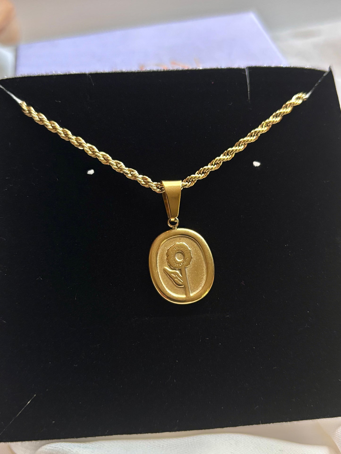 Sunflower Engraved Neckchain