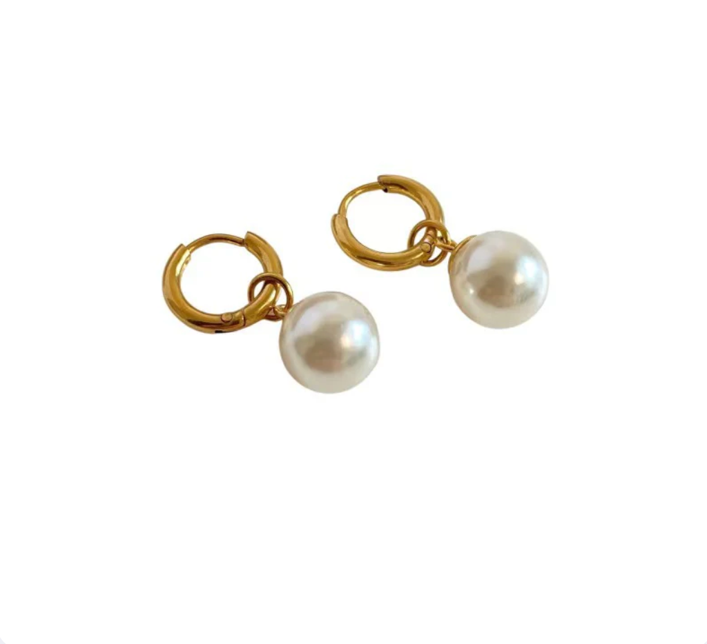 Pearl Drop Huggies