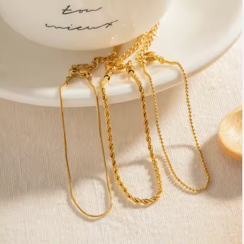 Lauren Dainty Bracelets set of 3