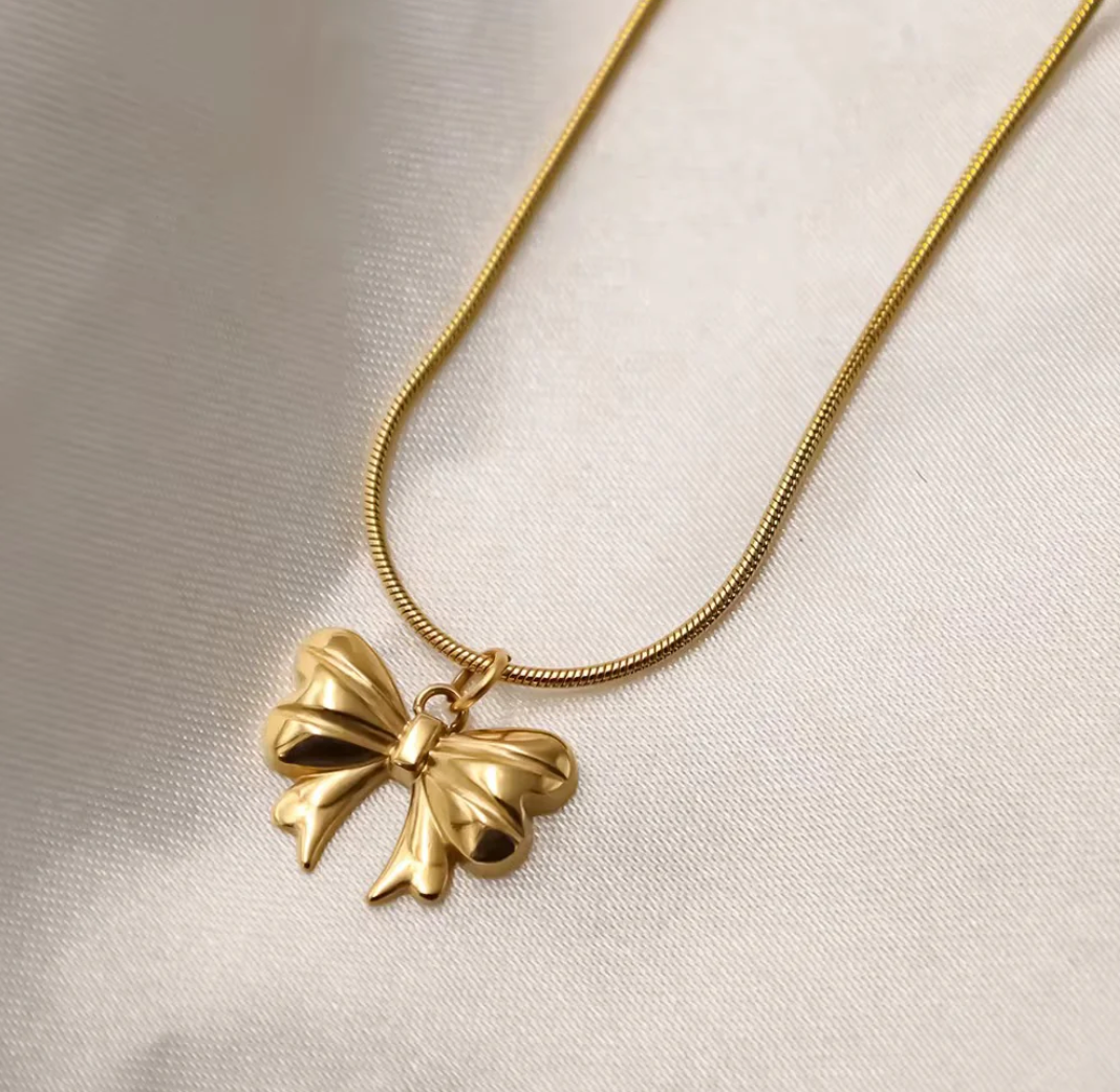 Margaret Ribbon Bow Neckchain