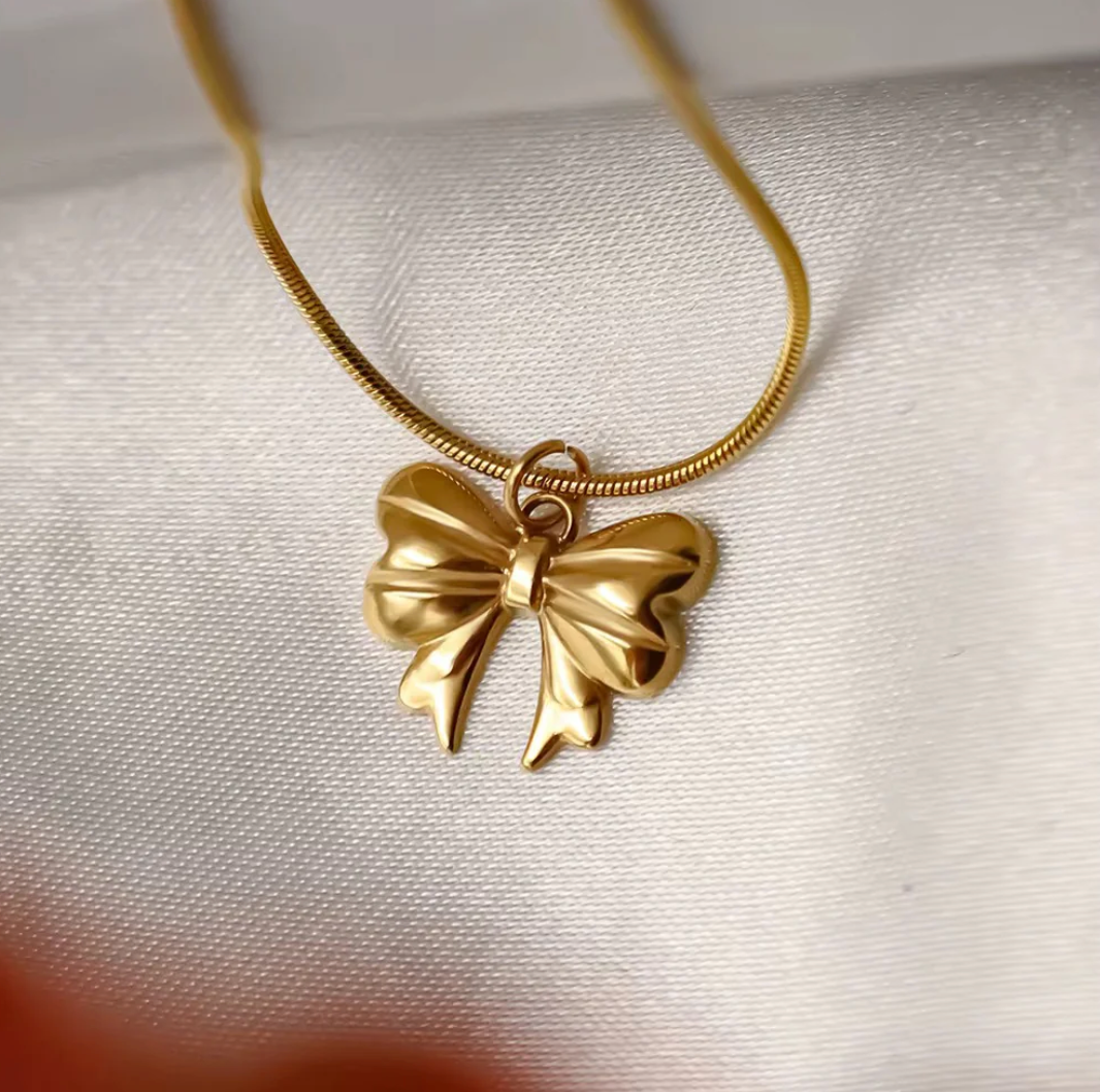 Margaret Ribbon Bow Neckchain