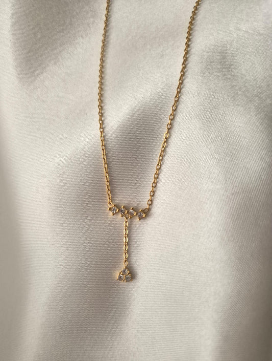 Akira Dainty Necklace