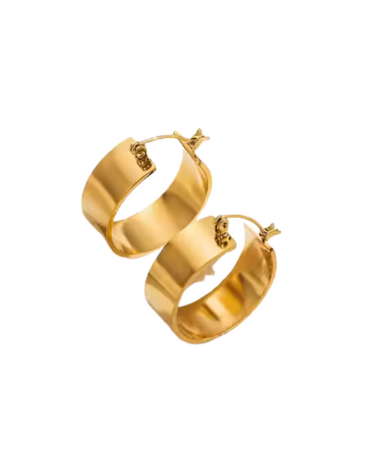 Mabel Plain Gold Hoops