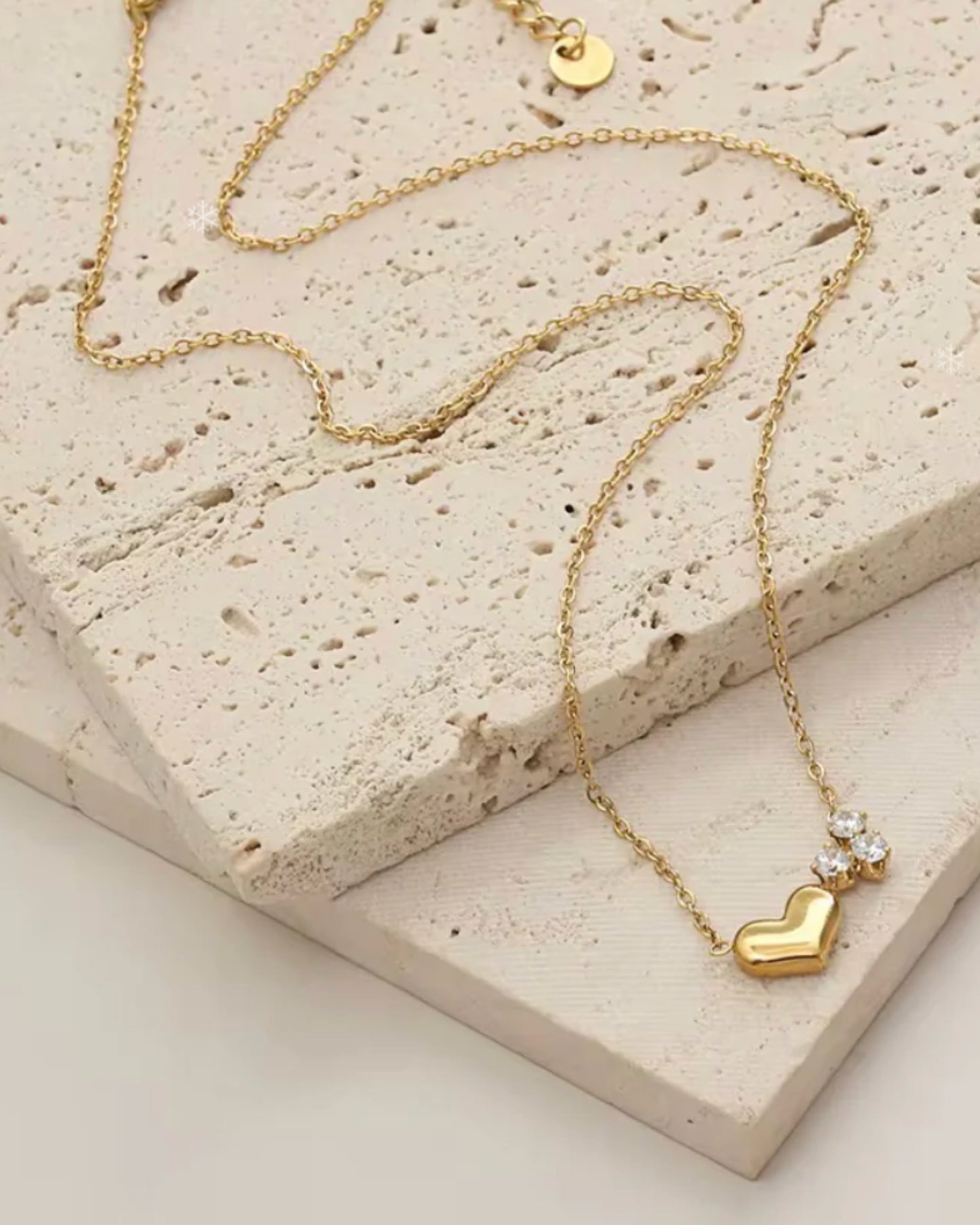 Dora Dainty Necklace