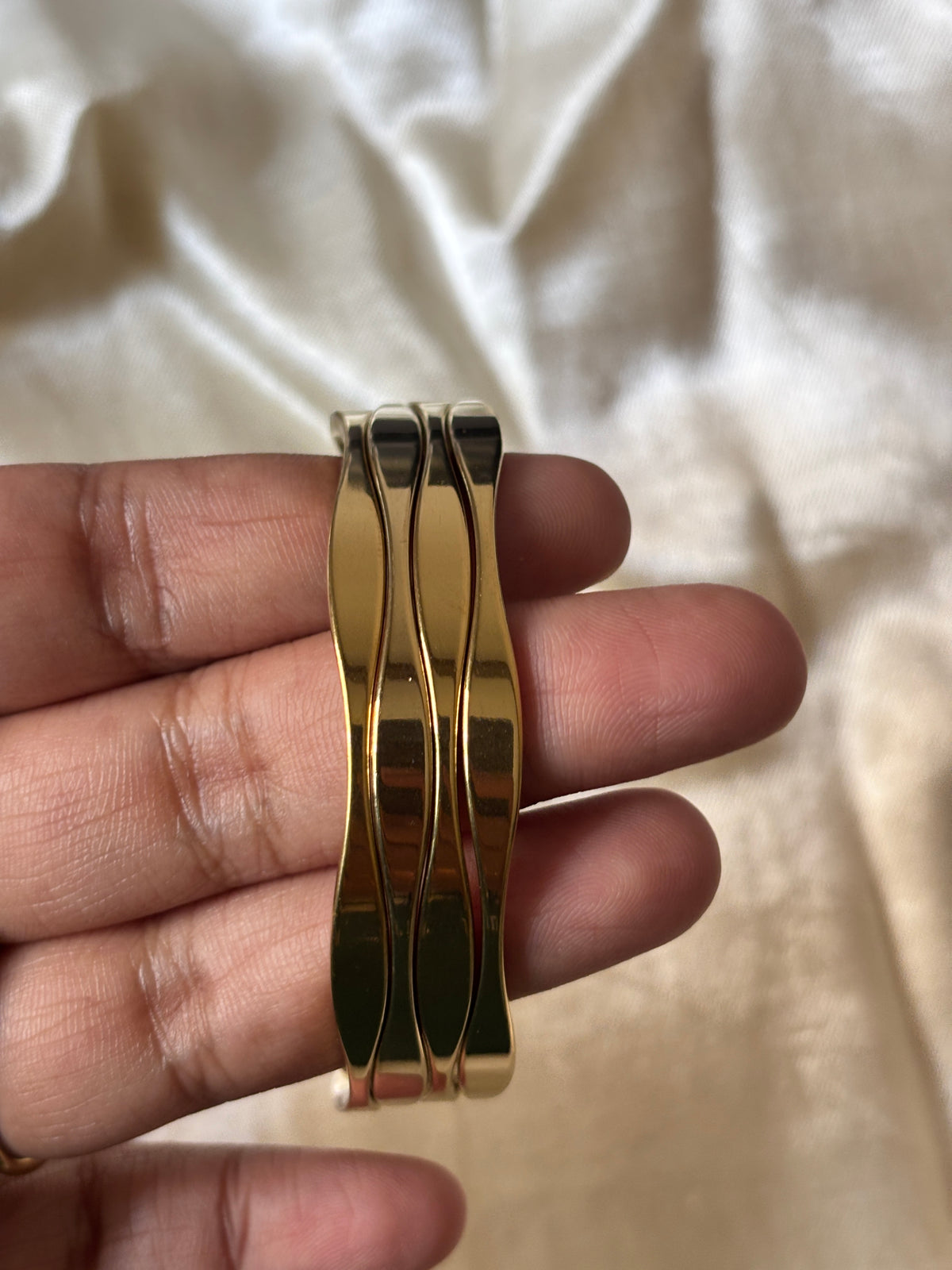 Delta Bangles set of 4