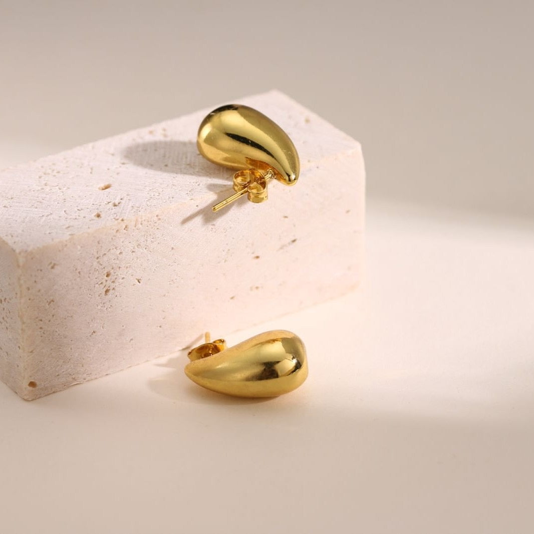 Droplet Studs
