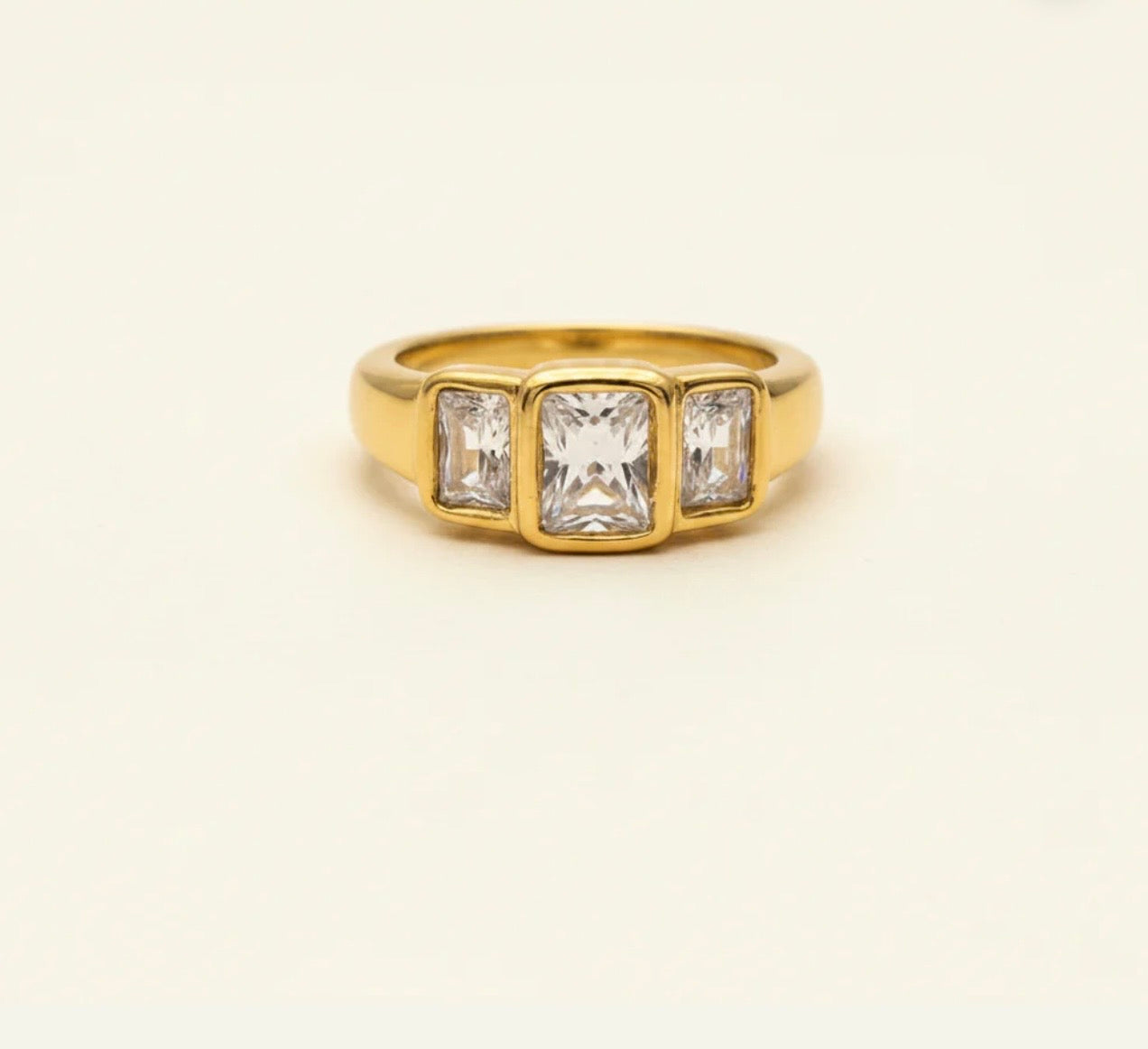 Mila Ring