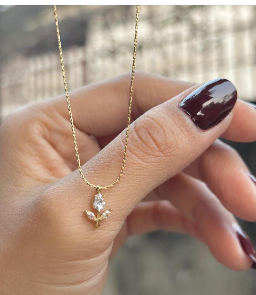 White Tulip Crystal Dainty Necklace