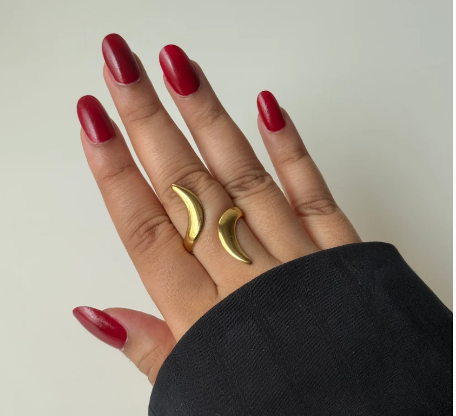Vixen Statement Ring