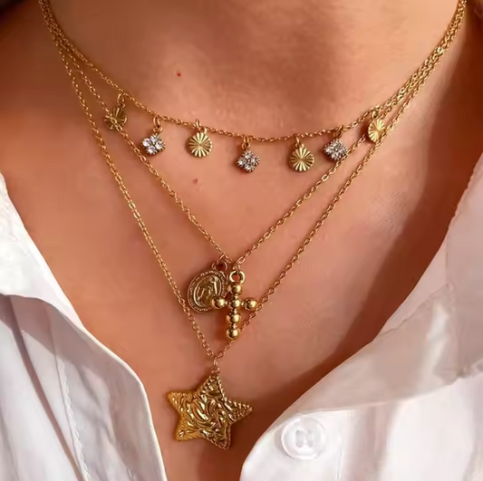 Regina Dainty Necklace