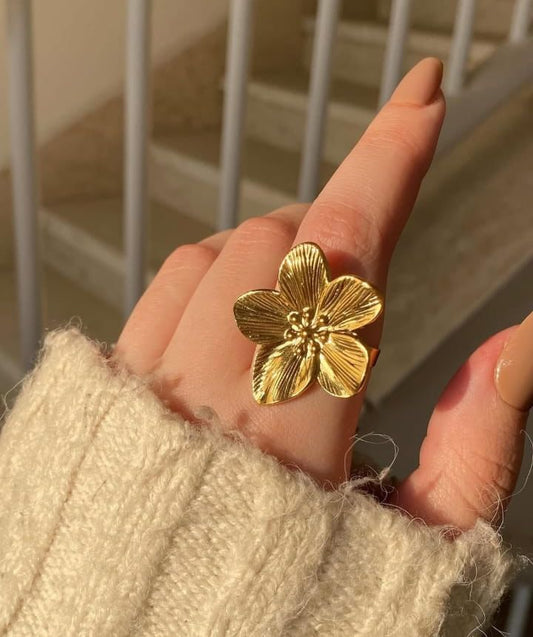 Genevieve Statement Flower Ring