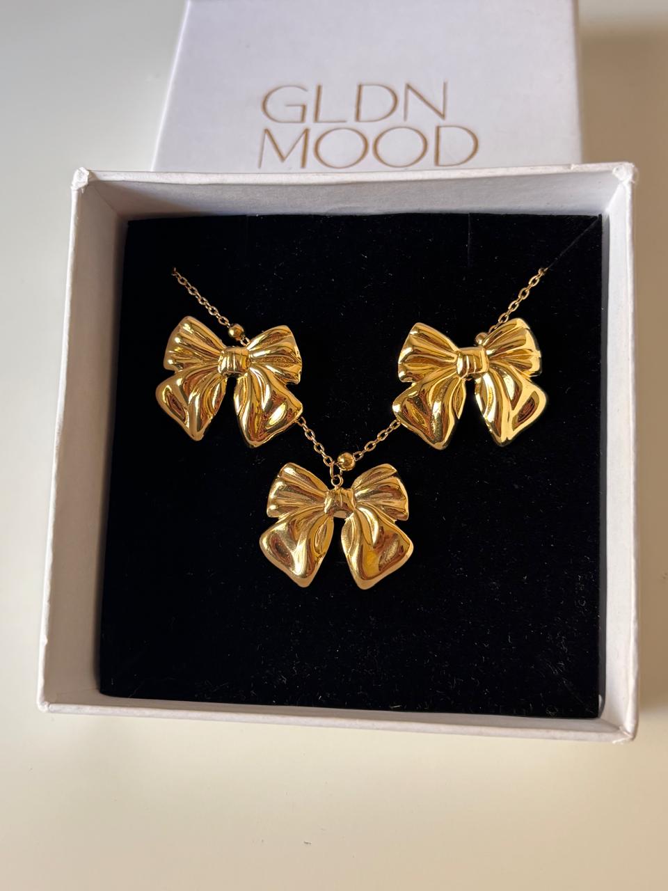 Pave Huggies & Necklace Set