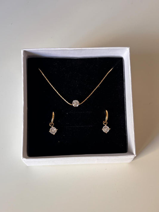 Ariel 2.0 Huggies & Necklace Set