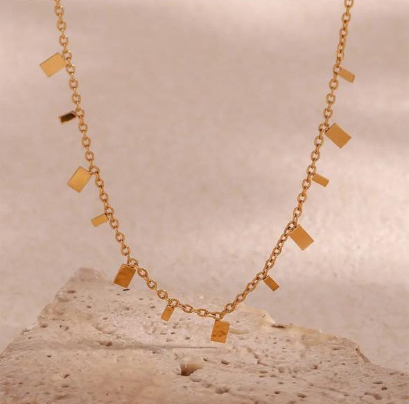 Catherine Plain Golden Necklace
