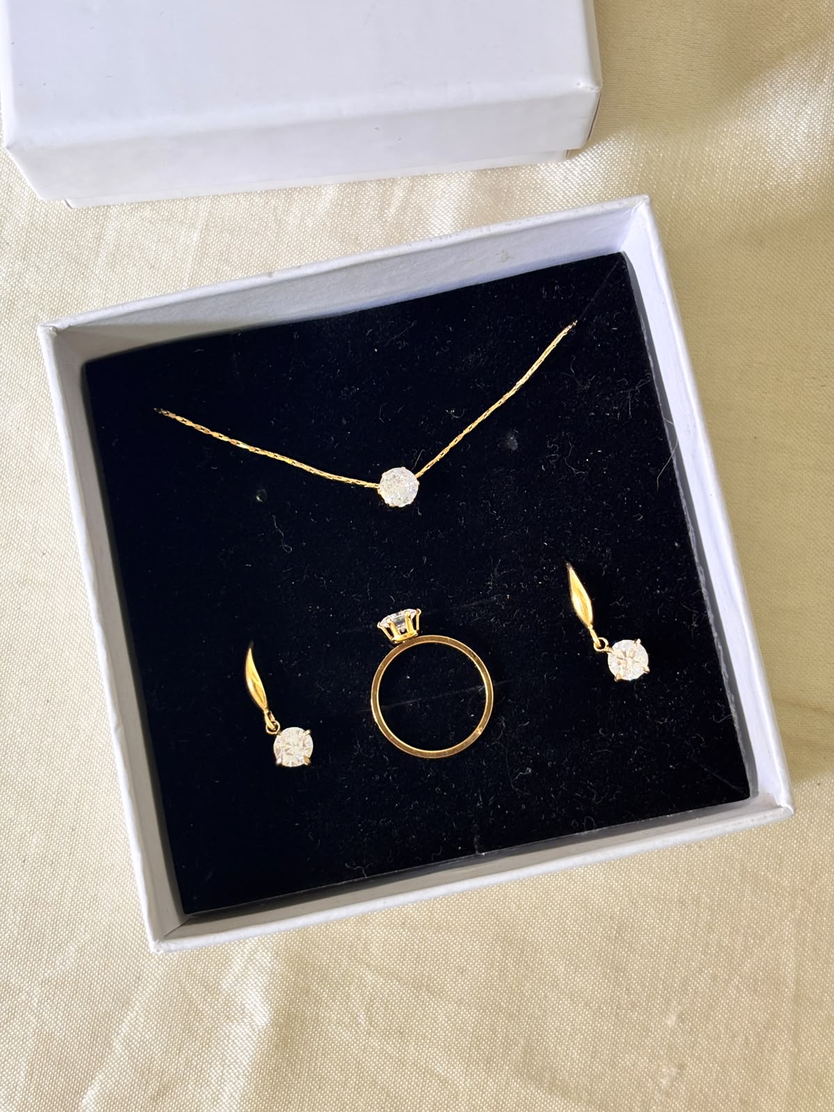 Ariel Zircon Bundle - Necklace Earrings Ring