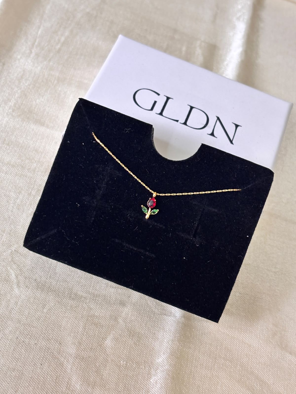 Red Crystal Tulip Bundle- Necklace and Bracelet