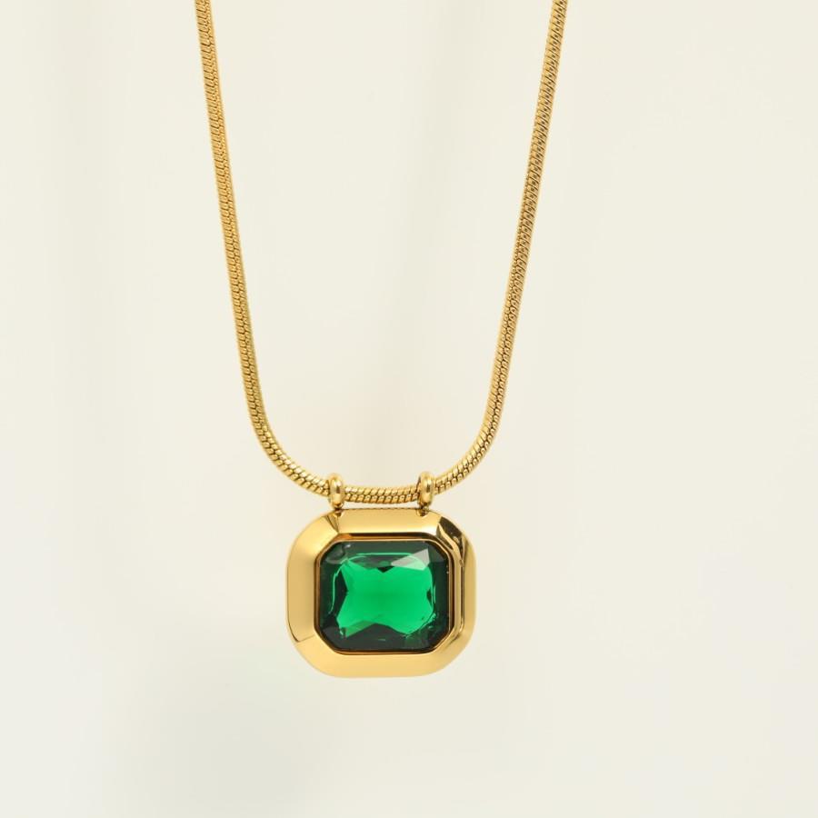 Green Emerald Square Pendant Necklace